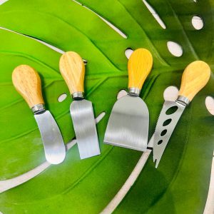 ابزار صبحانه خوری دسته چوبی