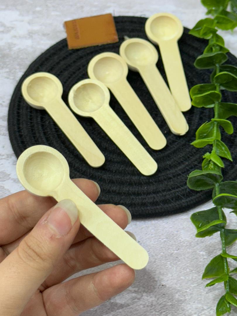 قاشق ادویه چوبی مینی