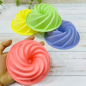 قالب ژله پیچ سیلیکونی کوچک