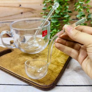 ملاقه شیشه ای